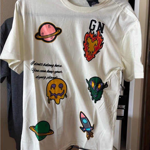 Genuine Merchandise Other - Genuine Merchandise White Graphic Tee